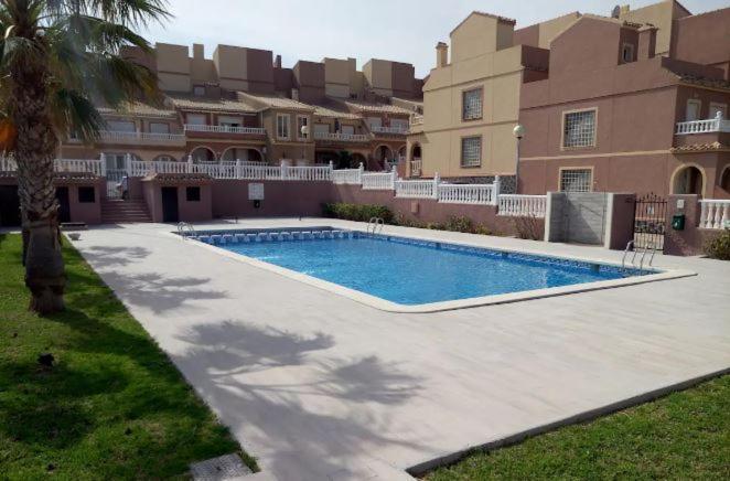 El Bungalow De Javi Gran Alacant Eksteriør billede