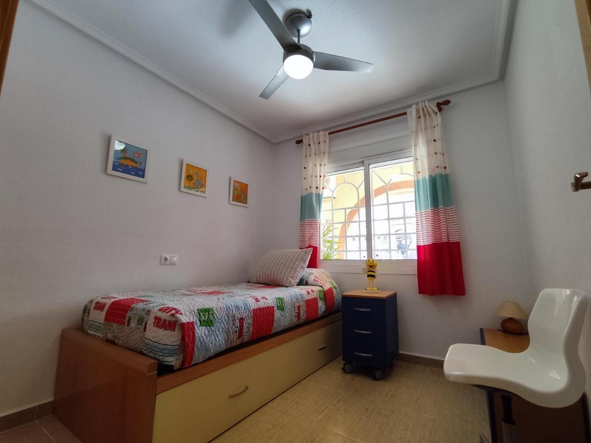 El Bungalow De Javi Gran Alacant Eksteriør billede