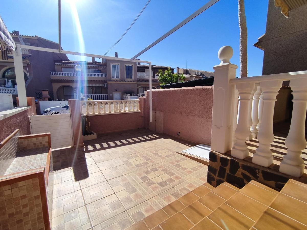 El Bungalow De Javi Gran Alacant Eksteriør billede