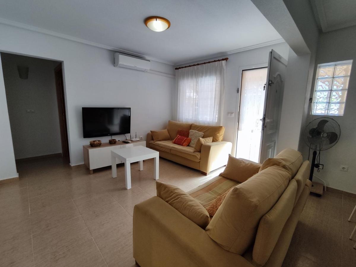 El Bungalow De Javi Gran Alacant Eksteriør billede
