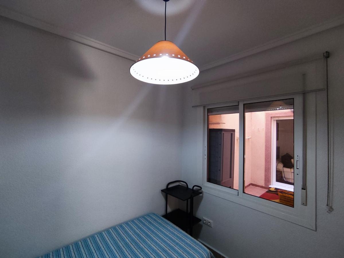 El Bungalow De Javi Gran Alacant Eksteriør billede