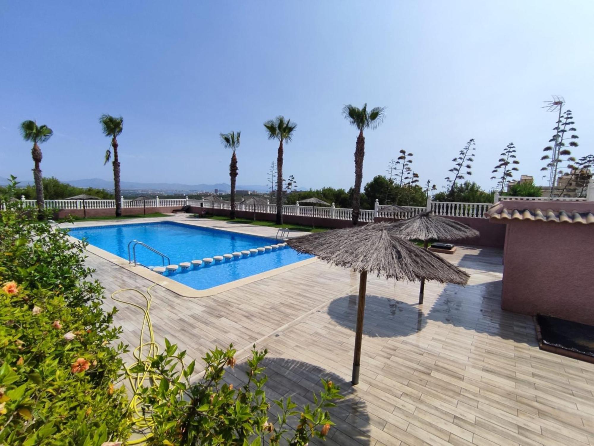 El Bungalow De Javi Gran Alacant Eksteriør billede